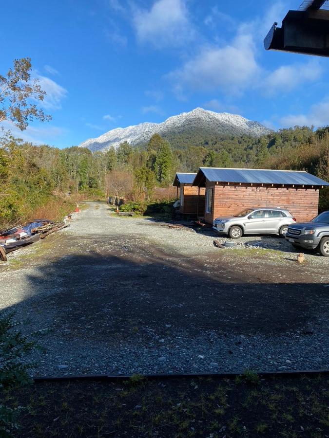 Cabanas & Tinajas Entre Volcanes Hornopiren Kültér fotó