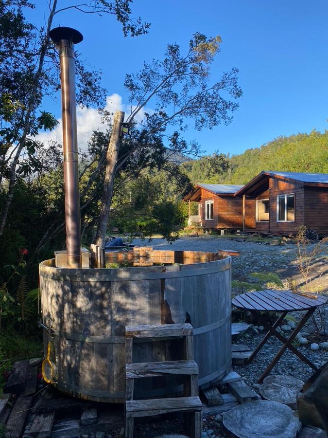 Cabanas & Tinajas Entre Volcanes Hornopiren Kültér fotó