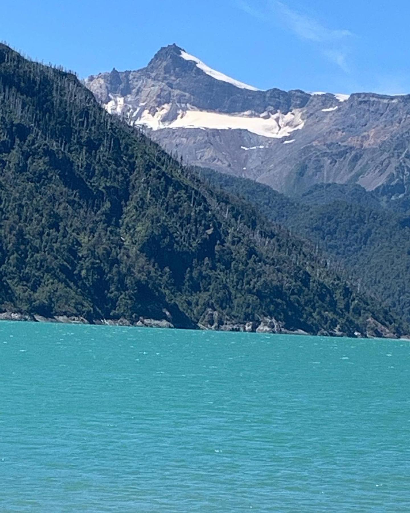 Cabanas & Tinajas Entre Volcanes Hornopiren Kültér fotó