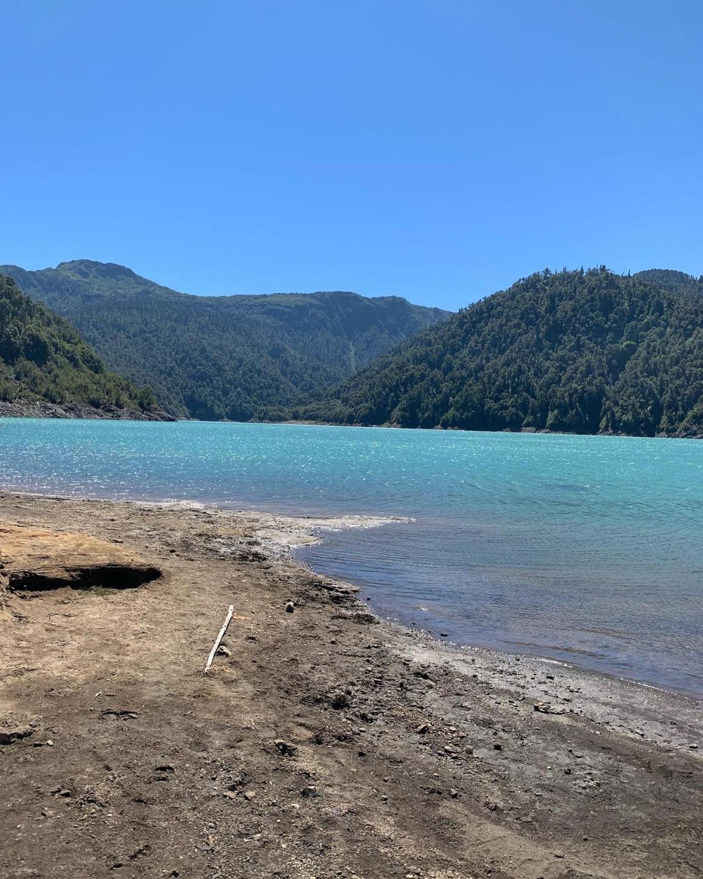 Cabanas & Tinajas Entre Volcanes Hornopiren Kültér fotó